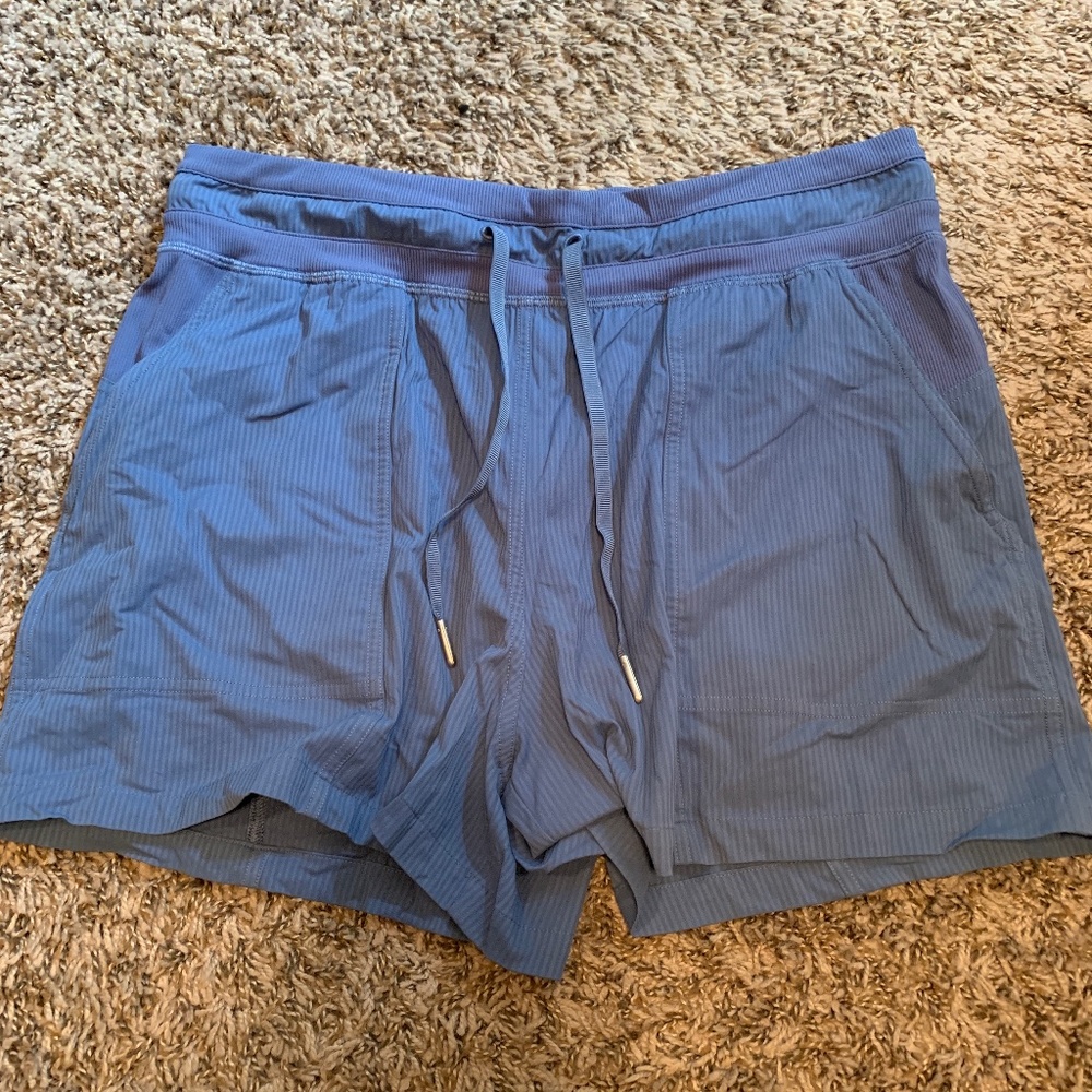 Lululemon Dance Studio High Rise Short NWOT